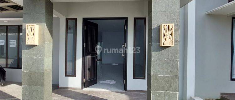 Dijual Rumah Siap Huni di Cluster Bali Pavilion 1