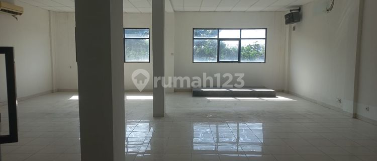 For Quick Sale 2 Units of Shop Houses on Jenderal Sudirman Street, Pekanbaru 1