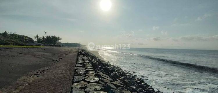 Tanah Beachfront Los Pantai Size Kecil Di Klungkung 1