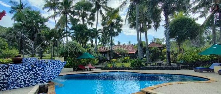 Beachfront Balinese Style Villa For Sale 1