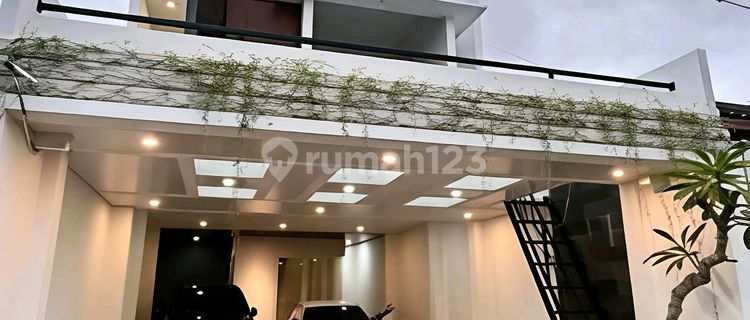 Beautiful House in Parangtritis Km 5 Housing Complex 1