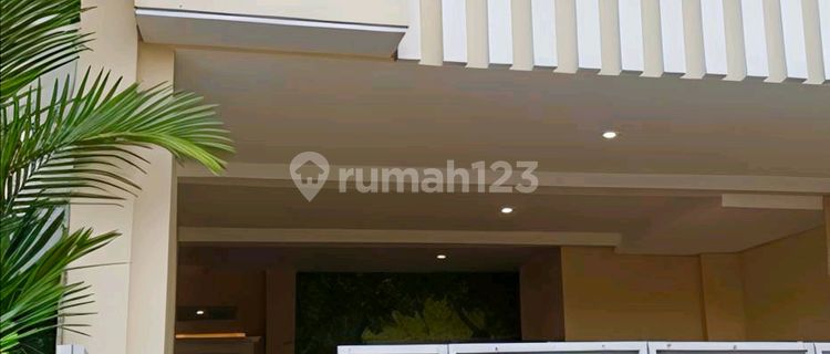 Exclusive 9-Bedroom Boarding House in Seturan Area, YKPN Campus 1