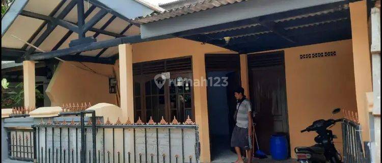 Rumah di Perumnas 2 Bencongan Karawaci Tangerang  1