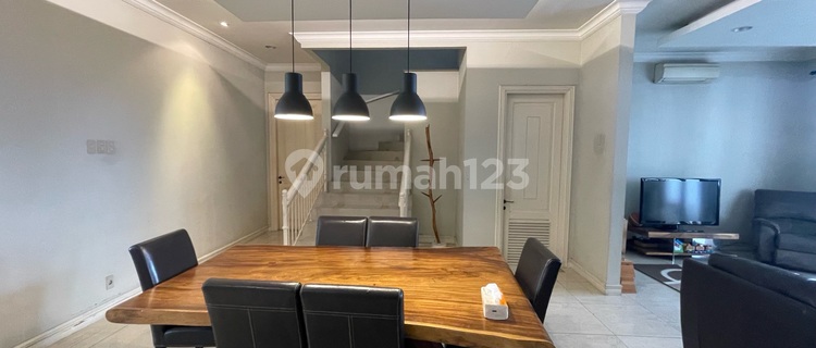 For Sale: Peaceful and Lush House in Kebayoran Baru, South Jakarta 1