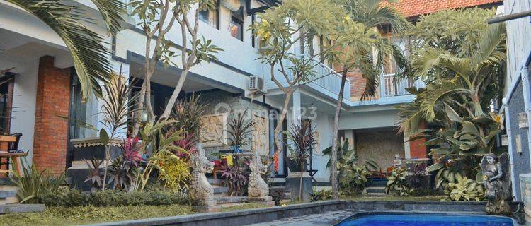 Villa Nyaman di Jl Sekarsari Kesiman 1