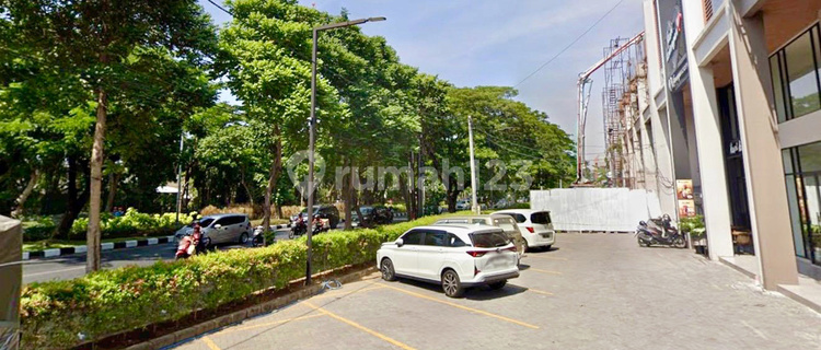 Minimalist 4-Story Ruko Gress on MERR Main Road Near City Center 1