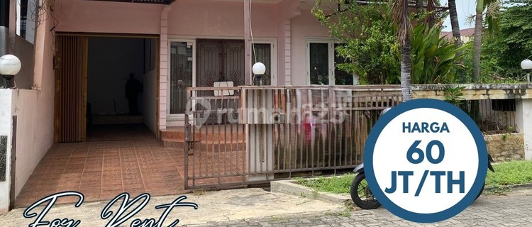 For Rent Puri Anjasmoro E House, Semarang 1