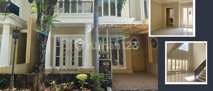 Sewa Rumah Royal Family Resident  1