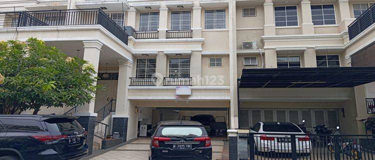 Rumah 3 Lantai Di Gading Jakarta Utara 1