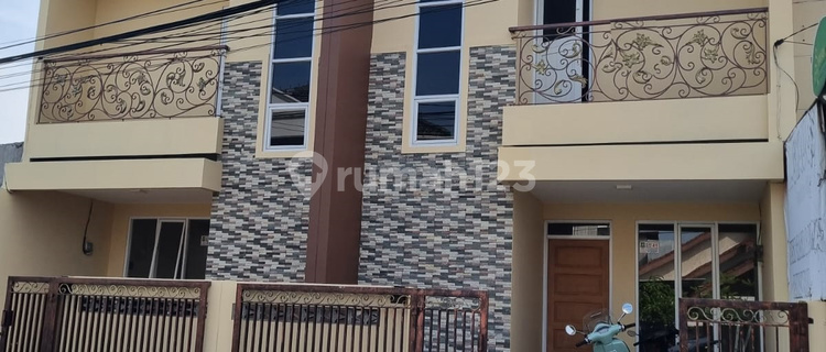 Dijual Cepat Rumah 2 Lantai Siap Huni di Jalan Masjid AL Ishlah Gondrong Cipondoh Tangerang 1