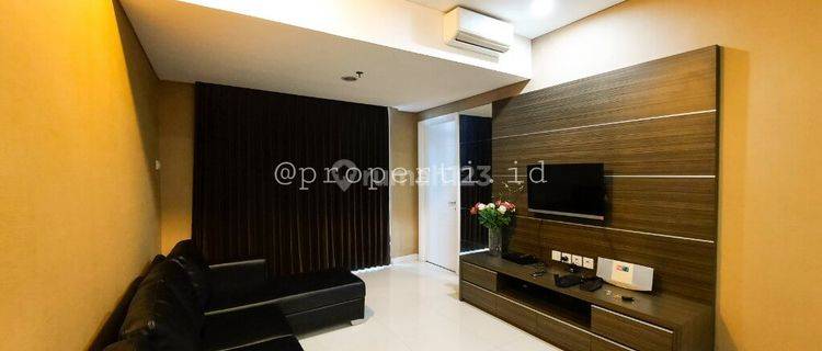 Apartemen Trillium 3 BR Tower A Lantai 23 Full Furnish Hoek 1