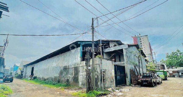 Gudang Gunung Anyar Lokasi Hoek Strategis Dekat Tol Tambak Sumur 1