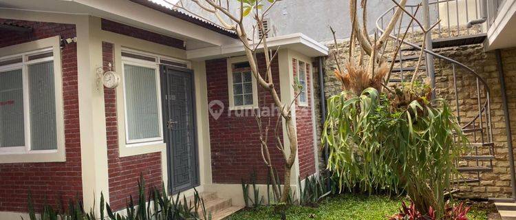 For Sale, Rumah cantik super nyaman di Kota Baru Parahyangan 1