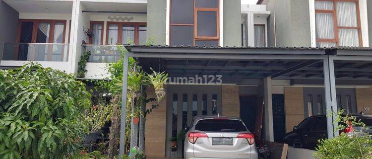 For Sale, Rumah cantik super nyaman di Buah Batu 1