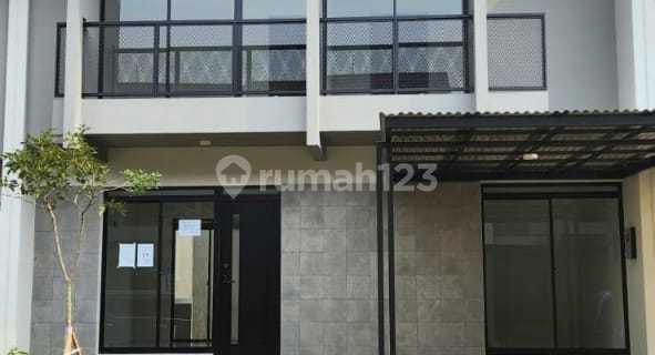 Rumah super nyaman siap huni di Kota Baru Parahyangan 1