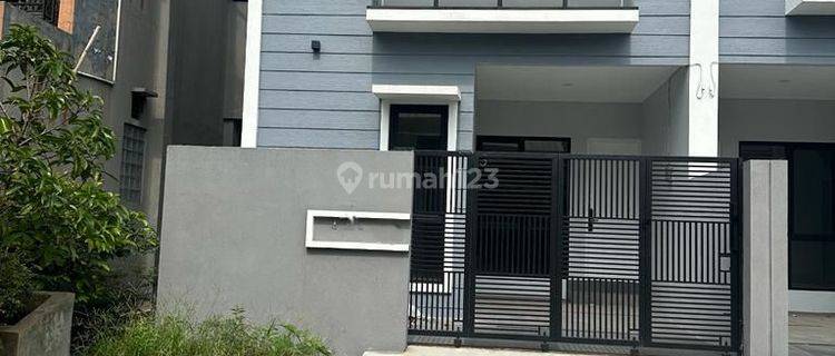 Jual Cepat Rumah Baru Minimalis Desain cocok untuk Pasangan Muda komplek Taman Holis Indah Bandung 1