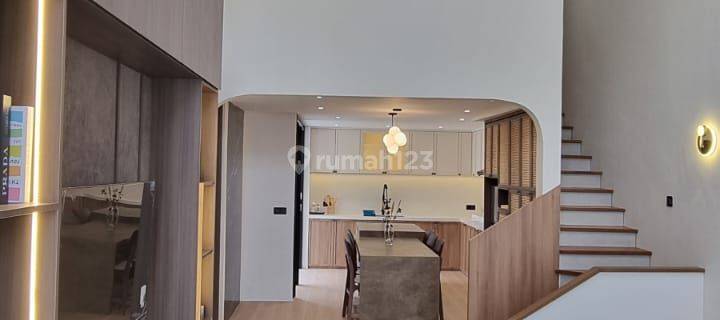 Rumah Full Furnished & Full Renovasi Seperti Baru! Tinggal Bawa Koper Di Kota Baru Parahyangan 1