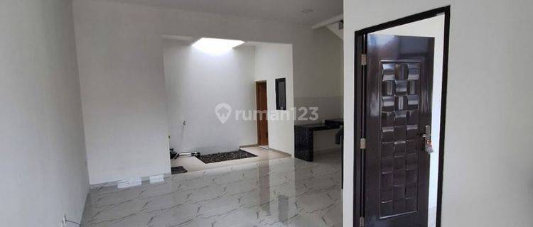 Rumah baru 2 lantai di metland puri cipondoh tangerang 1