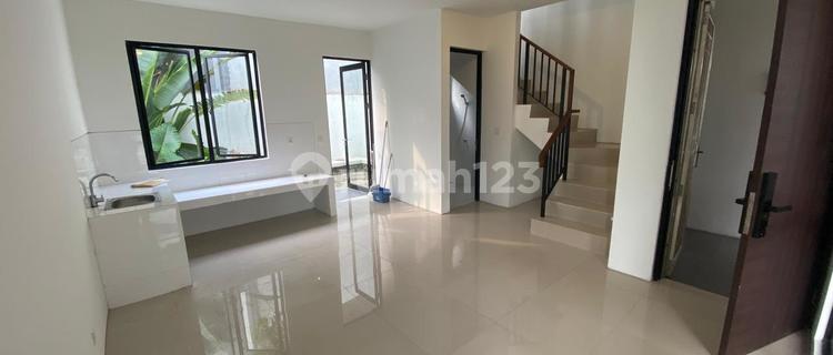Negotiable Until Deal! Two-Story House Facing Southeast, Strategic Location in Citra Garden Puri Brio 1