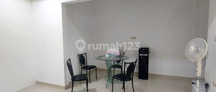 Rumah Bagus Terawat dan Dekat Tol Karang Tengah di Kosambi Baru Jakarta Barat 1