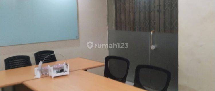 Ruko Siap Huni di Taman Semanan Indah Lokasi Strategis  1