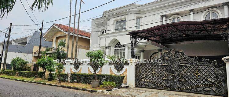 Rumah Classic Asri Dalam Komplek Dekat Mrt Lbk Bulus 1