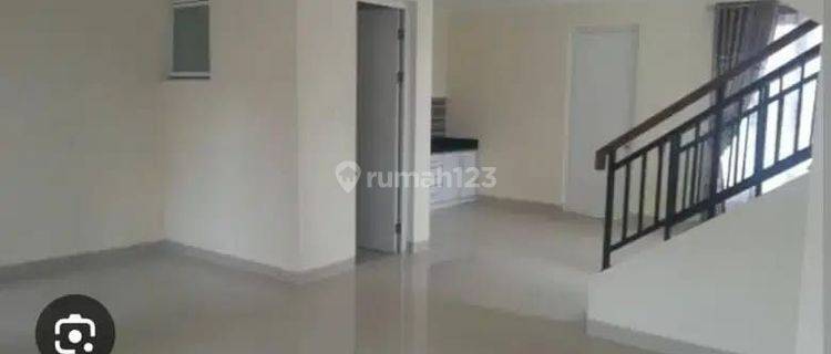 Rumah Semi Furnish Di Ulujami Pesanggrahan Jakarta Selatan  1