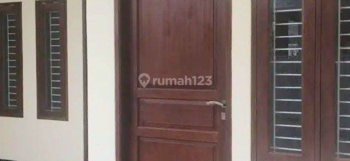 Rumah di Utan Kayu Pramuka Matraman Jakarta Timur  1