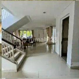 Rumah Semi Furnish Di Ulujami Pesanggrahan Jakarta Selatan  1