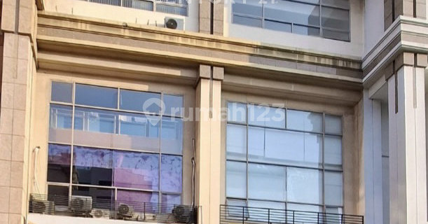 Ruko 4 Lantai, di Mangga Dua Raya,Jakarta, Sewa Rp 600Jt/3 Tahun. 1