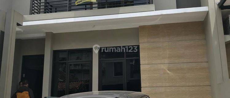 Depan Hotel Horizon Dekat Smp 13 Buahbatu Dan Rumkit Muhamadiyah 1