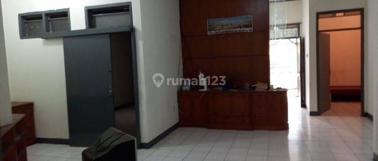 Taman Kopo Indah I dijual rumah Siap Huni SHM 1