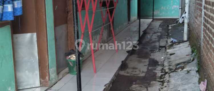 Kost-kosan Aktif Daerah Rancamanyar, Bandung 1