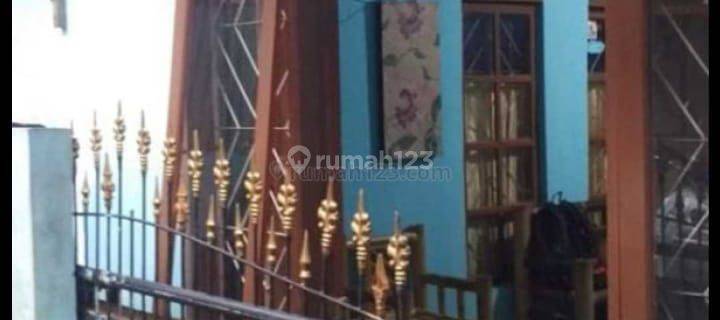 Kost Kostan 7 Kamar Masuk Gang di Jl Pesantren Cibabat 1