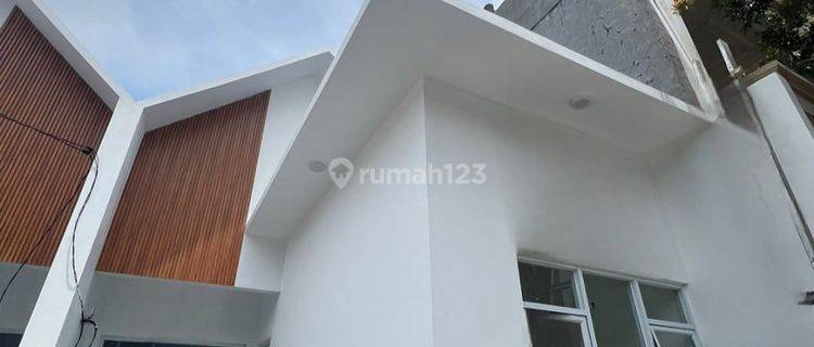 Dijual Rumah Murah Siap Huni Di Harapan Indah 1 Bekasi 1