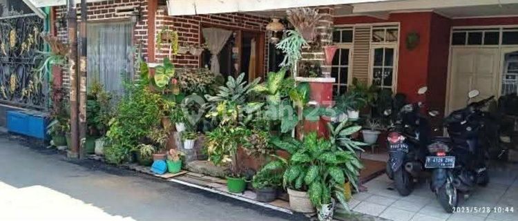 TWO-STORY HOUSE IN RIUNG COMPLEX BANDUNG, CIWASTRA, NEAR SUMMARECON BUAHBATU BANDUNG CITY 1