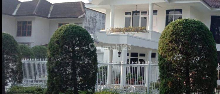 Harga Terbaik Rumah 2 Lantai Siap Huni Fully Frunsihed Di Komp. Graha Puspa, Dekat Setiabudi, Upi, Wisata, Bandung 1