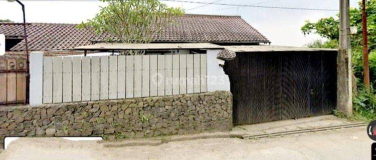 Mekarwangi, Lembang. Rumah Villa Dengan View Keren Di Bandung 1