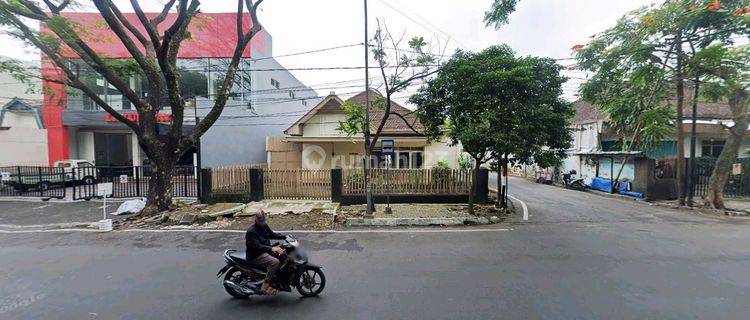 Rumah Strategis Poros Jalan Kauman Malang 1