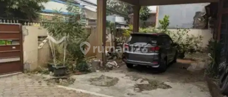 Cheap Negotiable Land Only House Strategic Location in Ulujami. 1