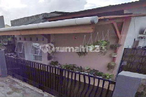 Strategic House in the Center of Makassar City at Jl. Andi Mangerangi I No. 2, Bongaya, Tamalate, Makassar City, South Sulawesi, Indonesia, 90223, Jongaya. 1