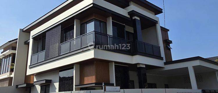 Dijual Rumah Mewah Brand New Griya Loka BSD 1