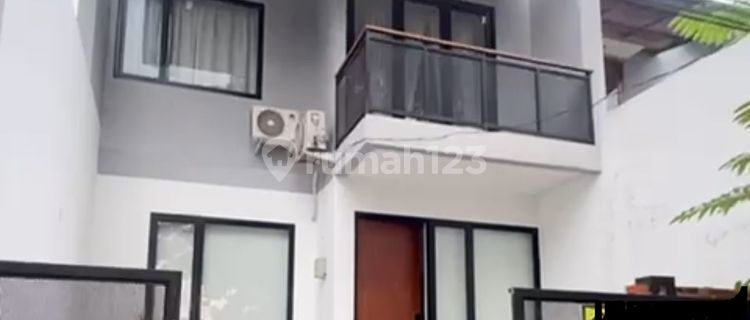 Dijual Rumah Bangunan Baru Kencana Loka Bsd 1