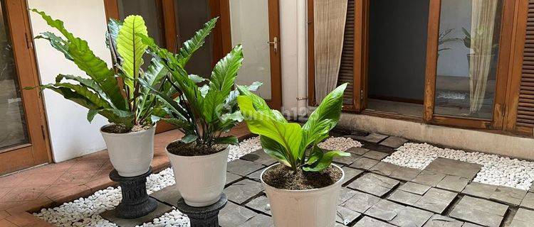 Ruang Usaha 2.5 lantai di Pakubuwono Kebayoran Baru Jak Selatan 1