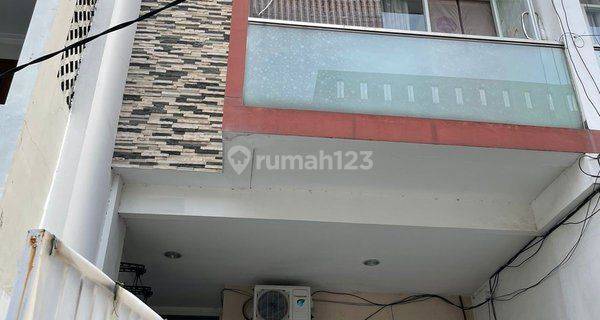 Rumah Dijual Dkt Kampus, Mall, Jln Lebar di Tanjung Duren. 20411 1