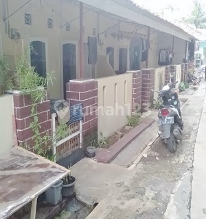 Rumah kontrakan 6 pintu, hrg menarik di Pasar Kemis. 20657 1