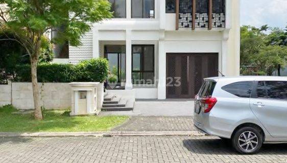 Rumah 2 Lantai Bagus Unfurnished SHM di BSD, Tangerang. 15443    1