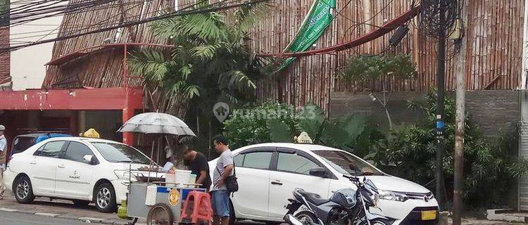 Rumah Tua Hit. Tanah Lk.strategis Ramai di Bendungan Hilir. 13743 1