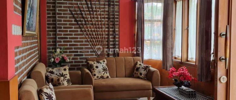 Rumah Cantik Asri Antapani Bandung Siap Huni 1