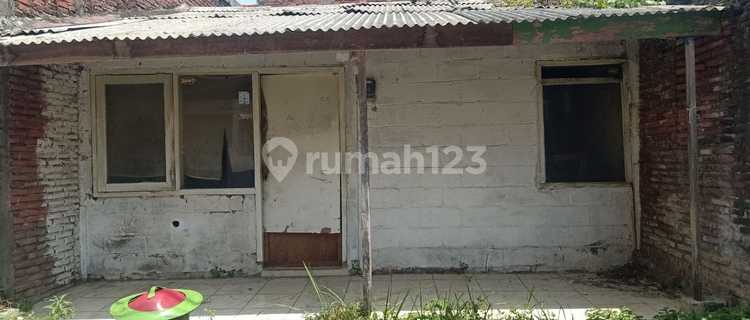 Rumah hitung tanah di Villa Bukit tidar 1